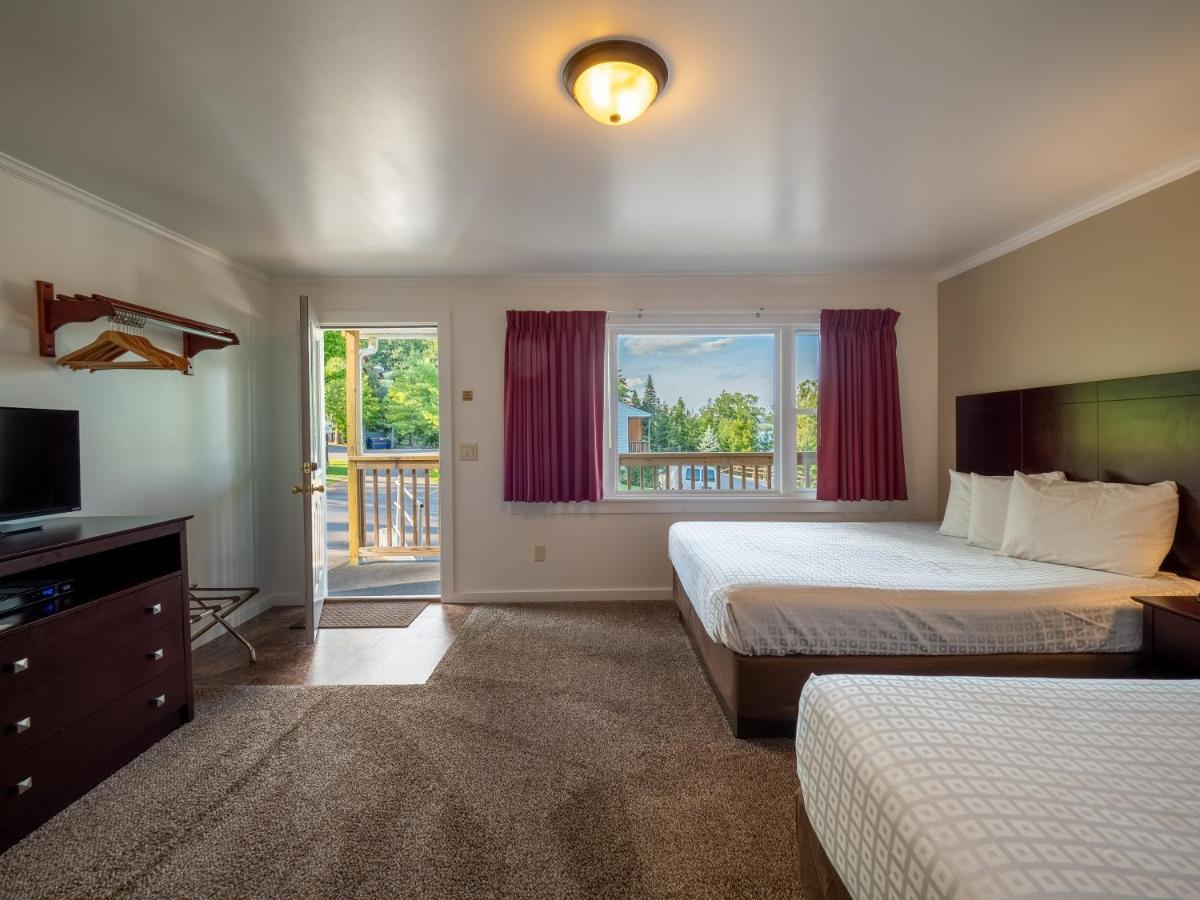 Lake 'N Pines Motel Cooperstown Bagian luar foto