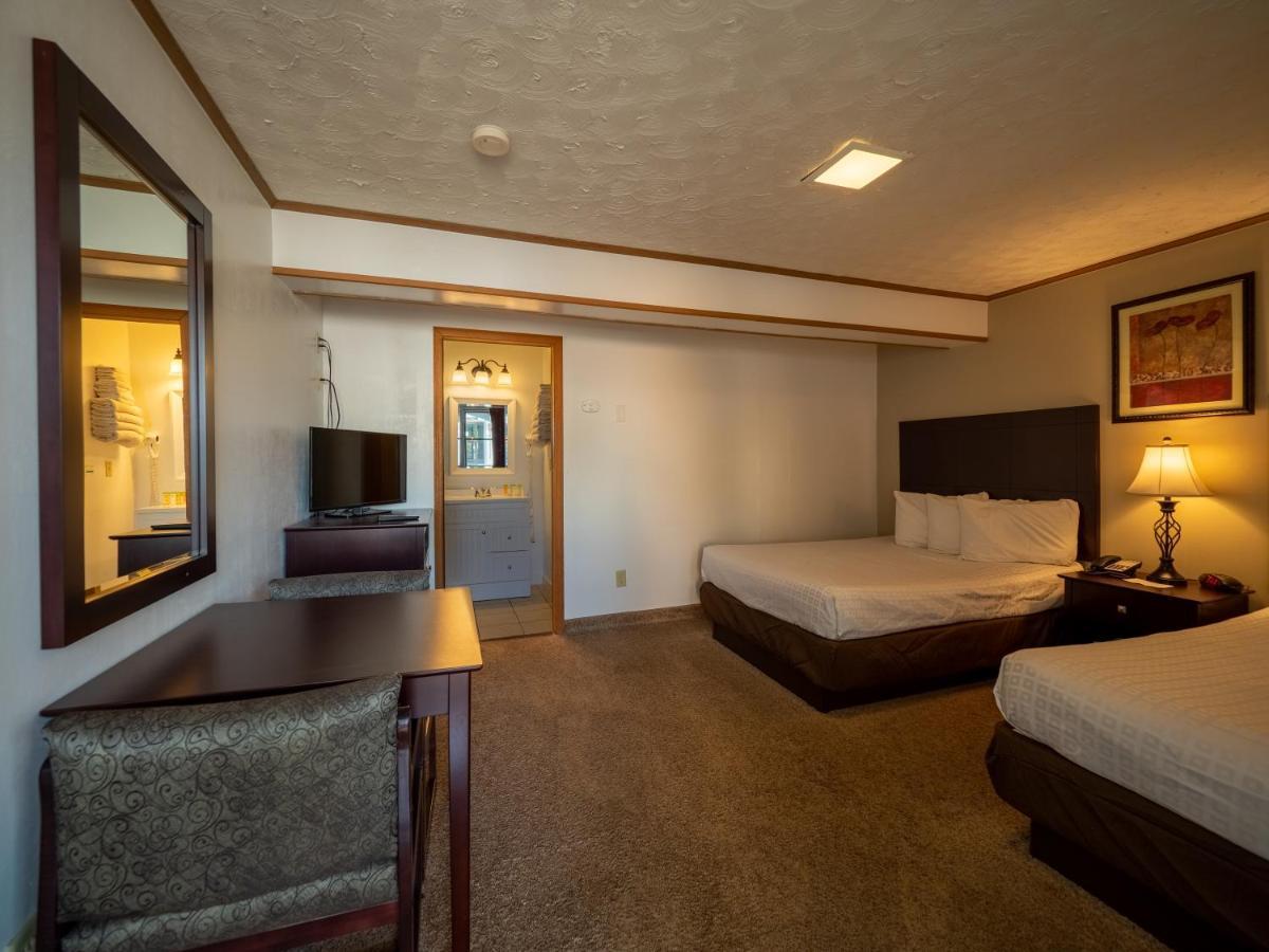 Lake 'N Pines Motel Cooperstown Bagian luar foto