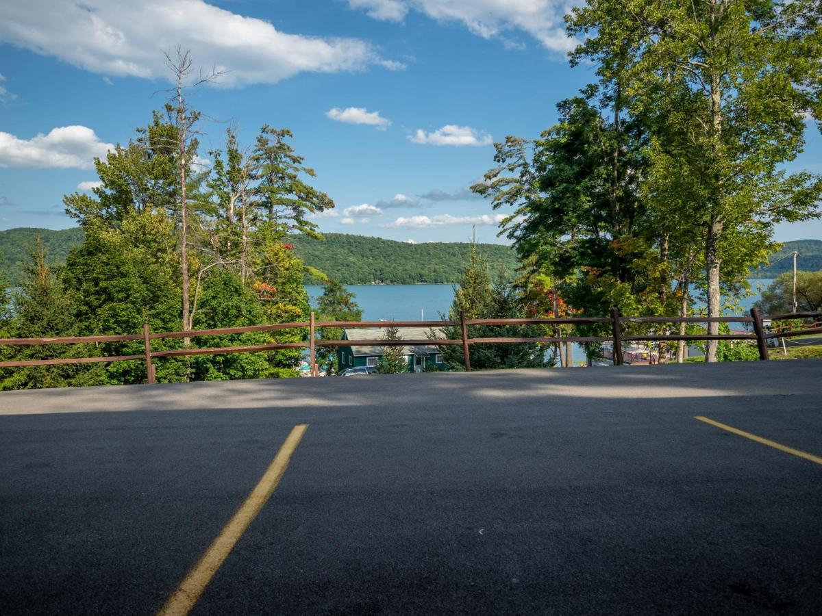 Lake 'N Pines Motel Cooperstown Bagian luar foto