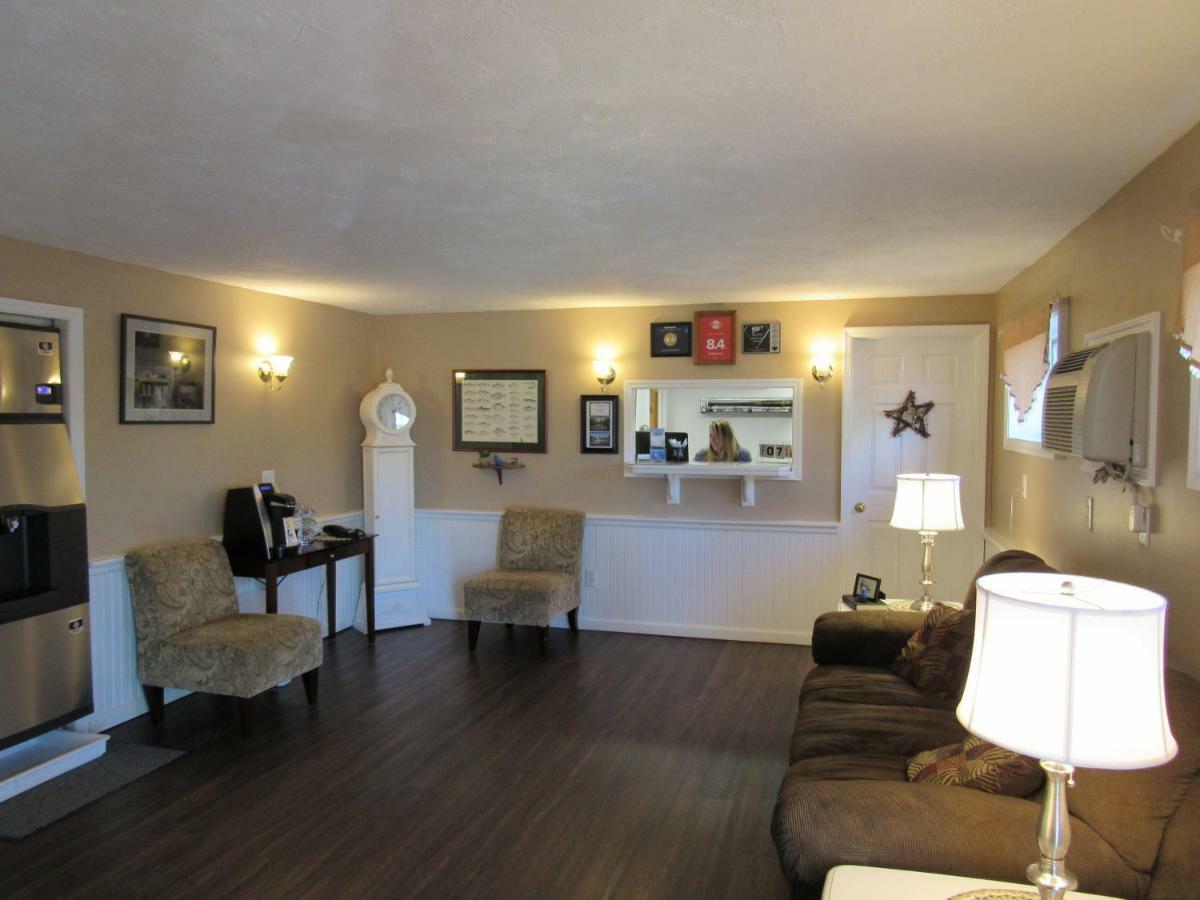 Lake 'N Pines Motel Cooperstown Bagian luar foto